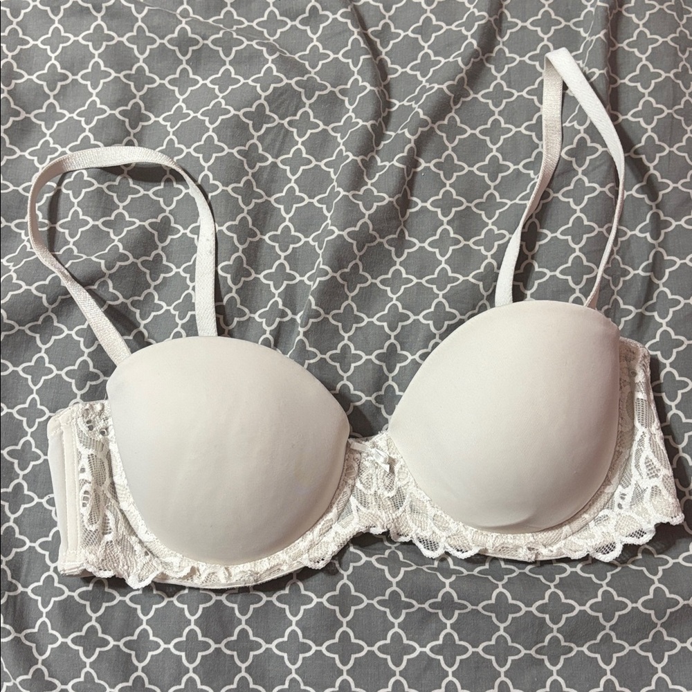 Juniors' SO® Soft Lift Convertible Bra ZG74B481R